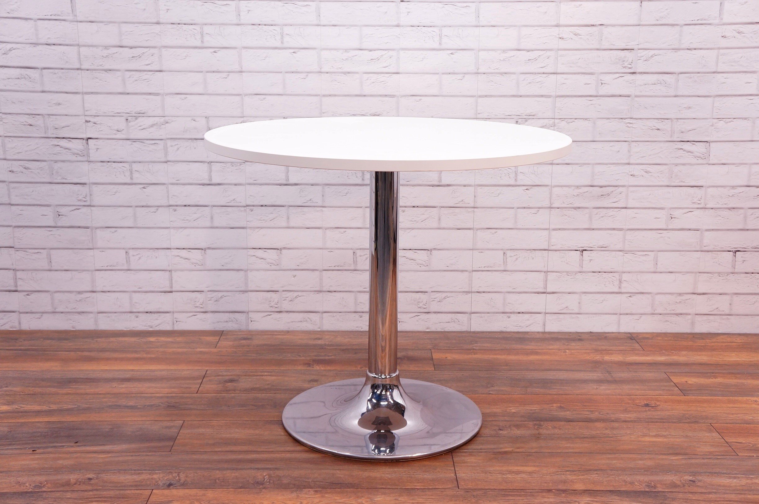 BOSS DESIGN TULIP06 TABLE Office Resale