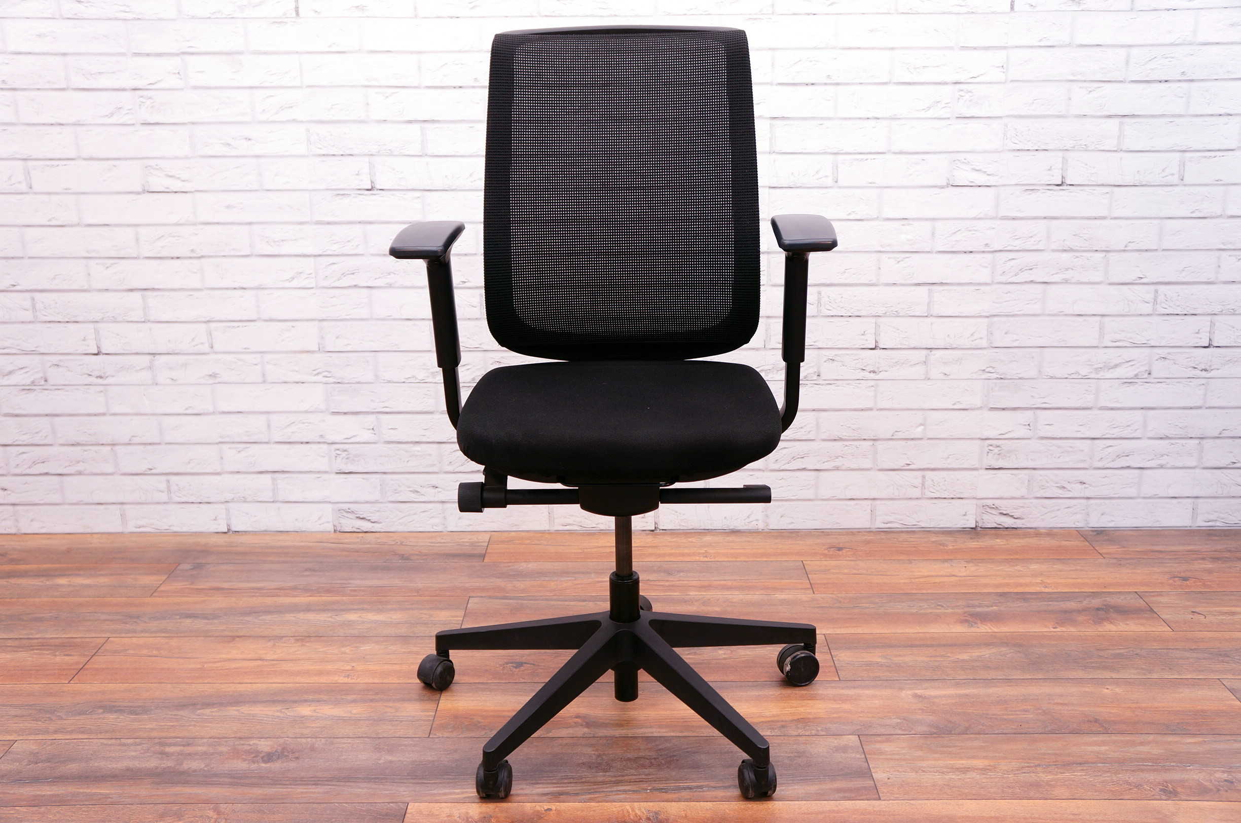 Steelcase Reply Task Chair - Office Resale