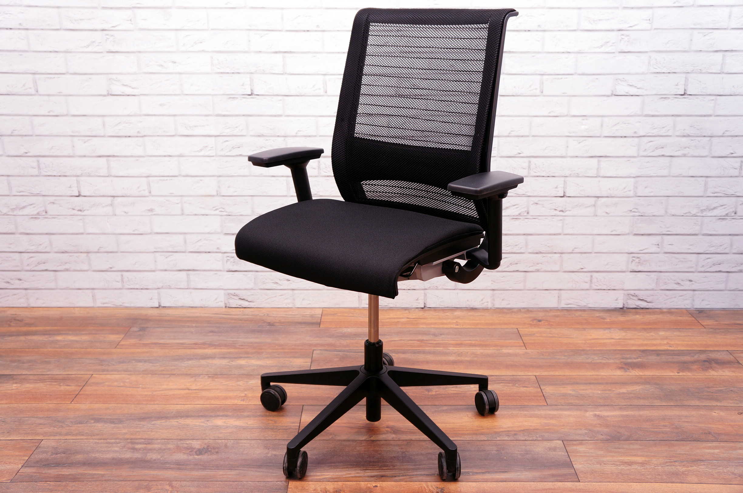 Steelcase Think Task Chair Office Resale