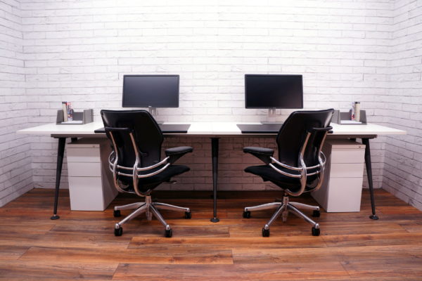 BENEFIT FROM OUR USED OFFICE FURNITURE PACKAGES TO SUIT ANY BUDGET!