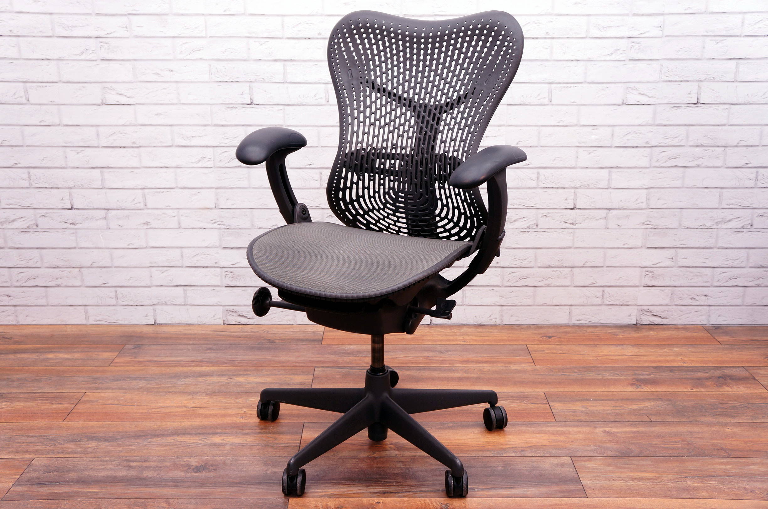 Office Resale Quality Used Office Furniture