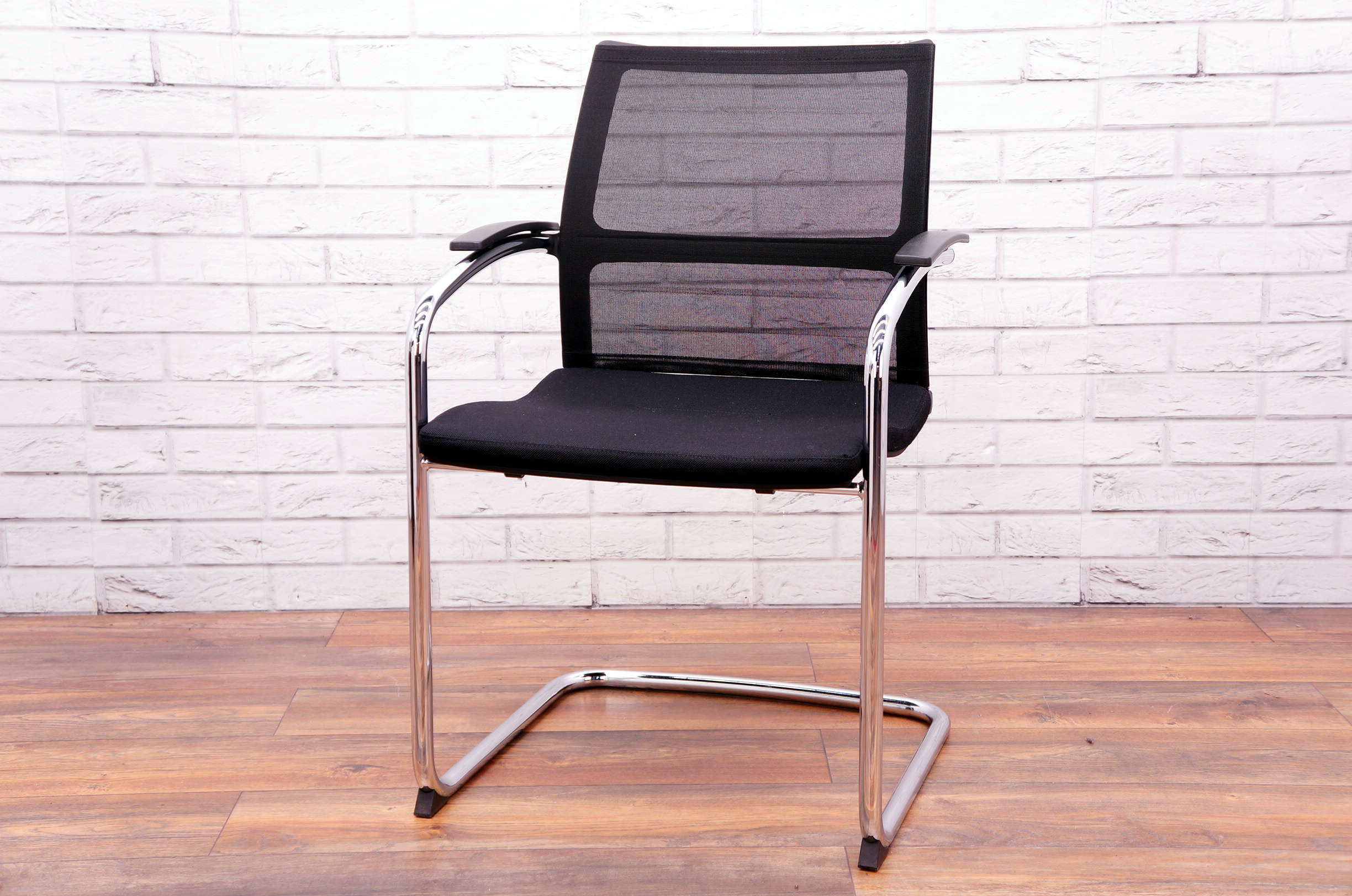 Sedus Open Up Meeting Chair In Black Chrome