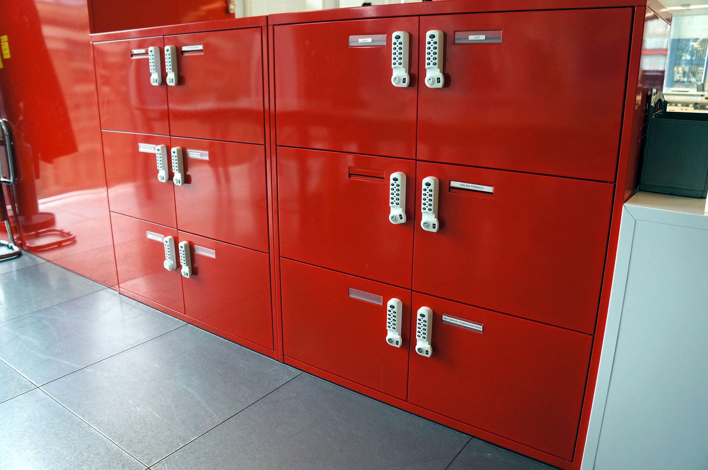6 Compartment Lockers With Combination Locks In red Office Resale