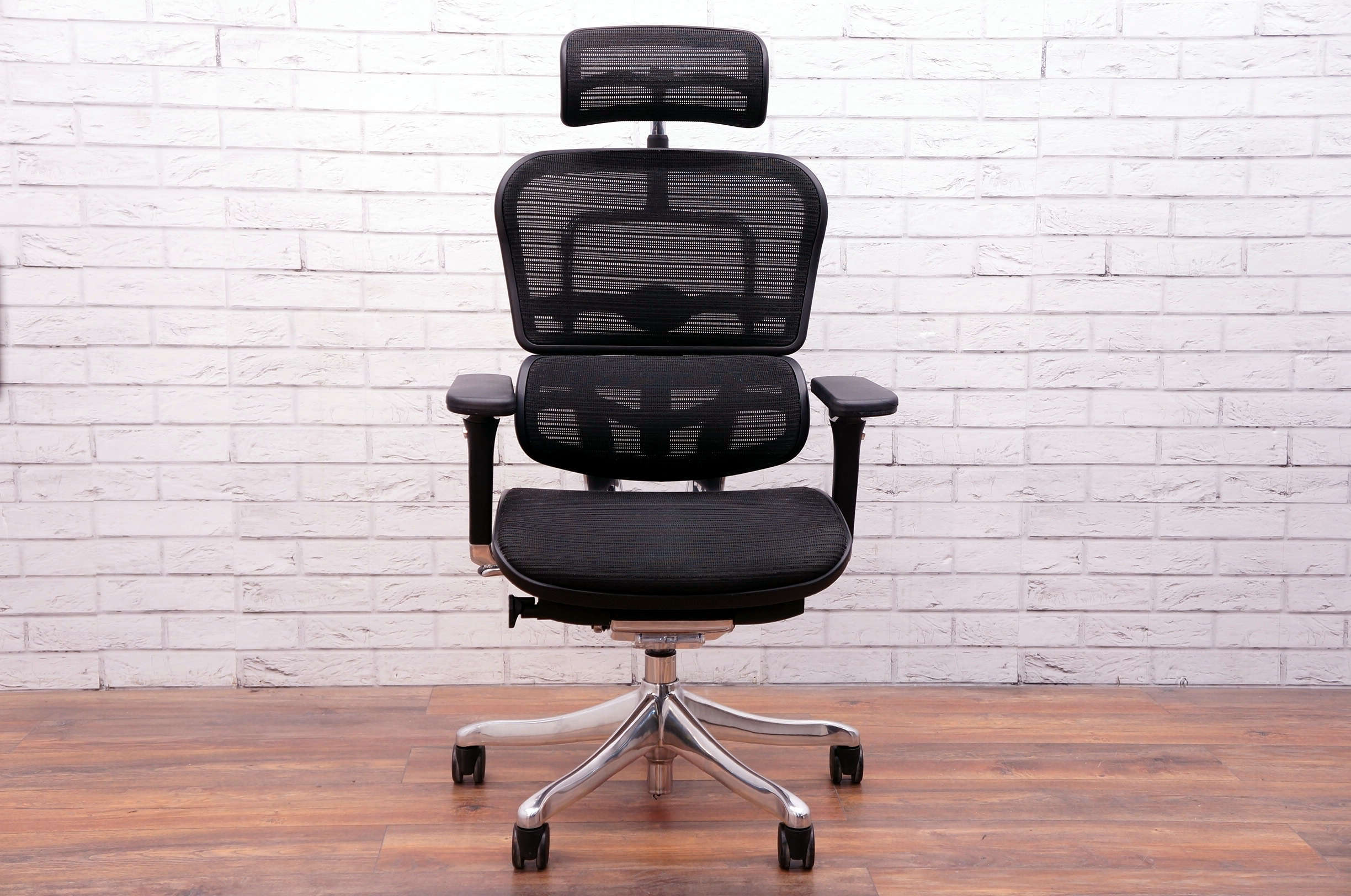 Ergohuman Plus Mesh Chair Office Resale