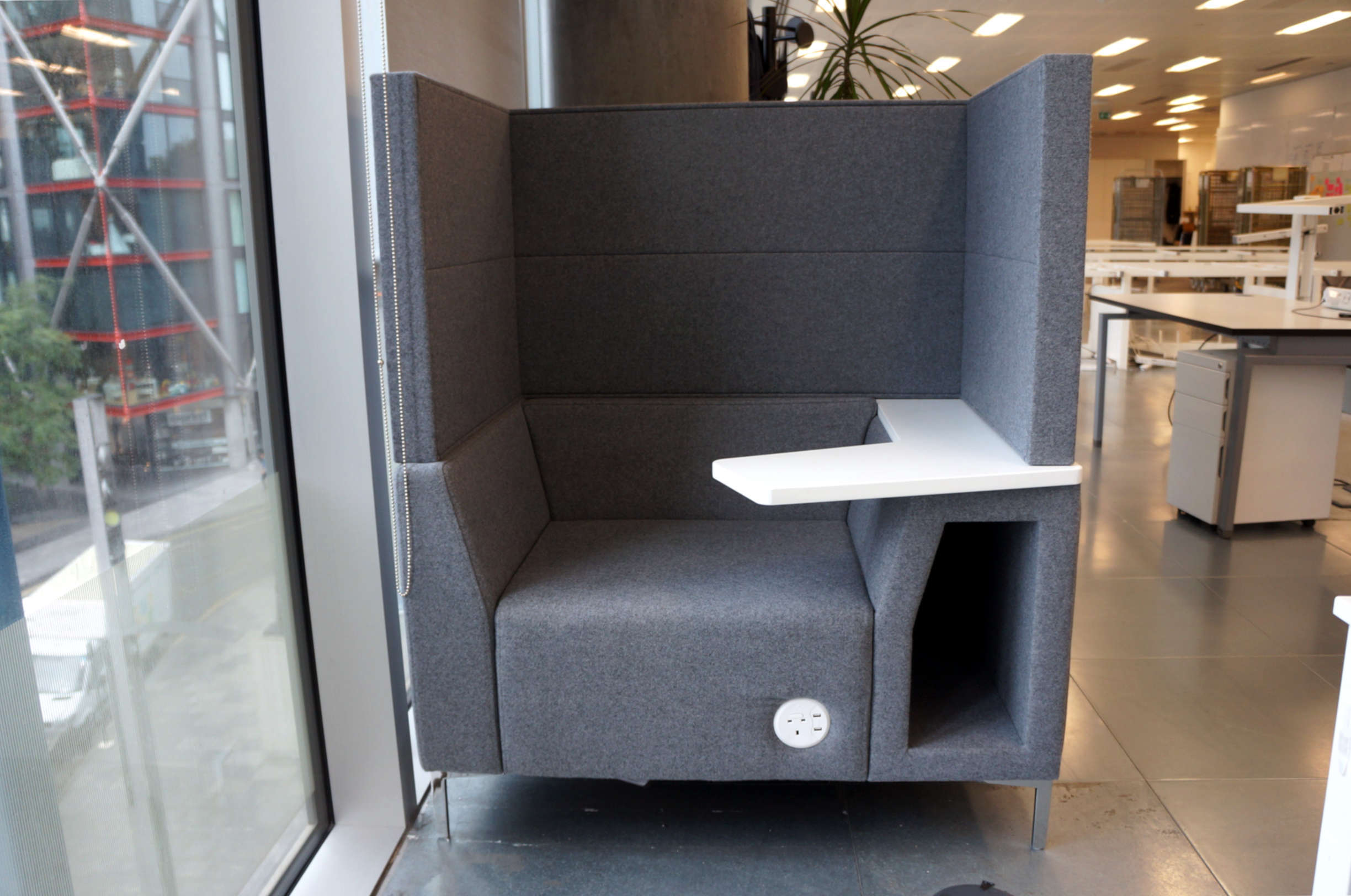 Single High Back Booth - Office Resale
