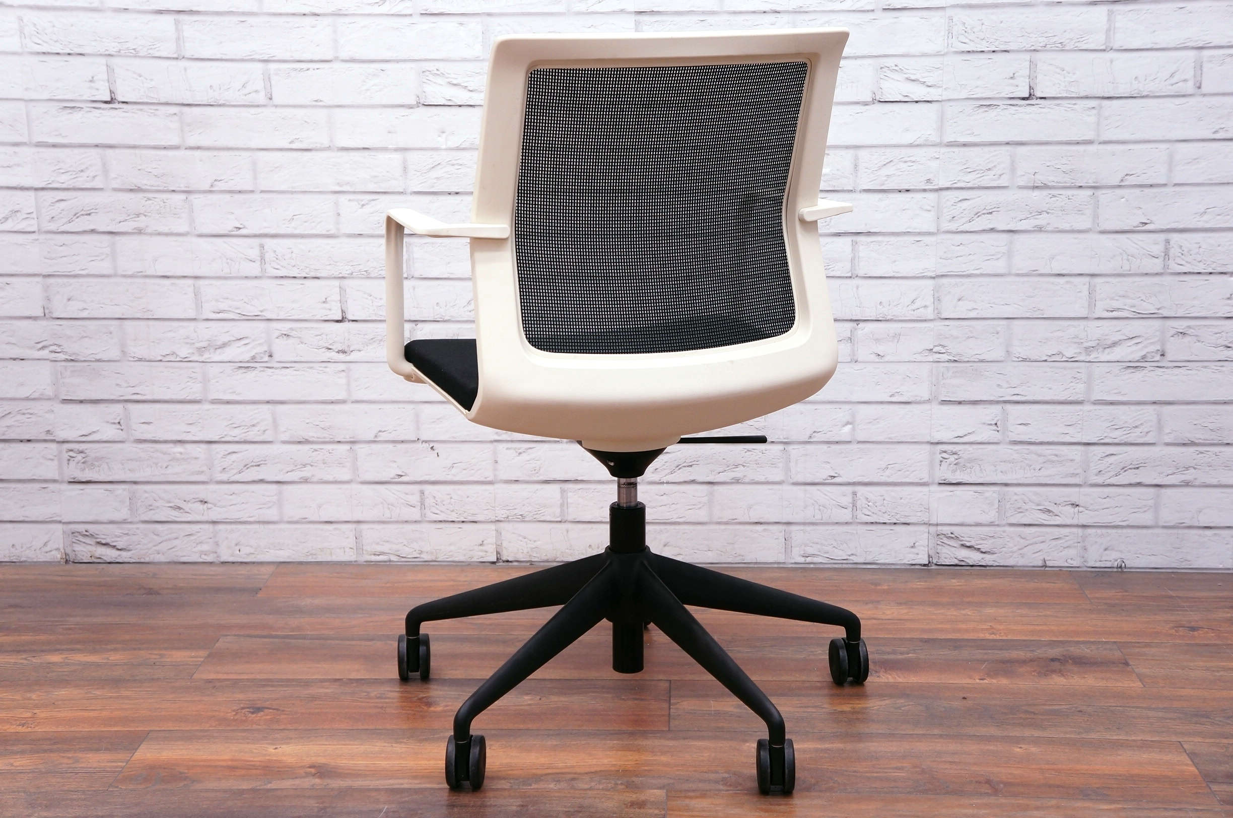 Orangebox Workday Lite Work Chair Office Resale