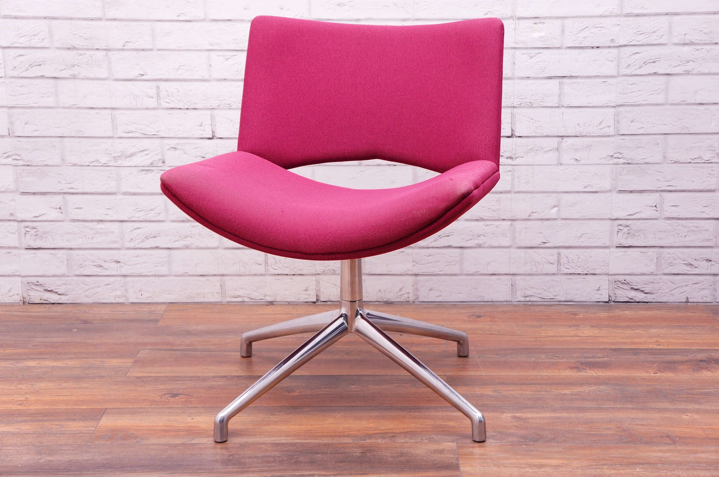 Boss Design Jolly Chair Office Resale