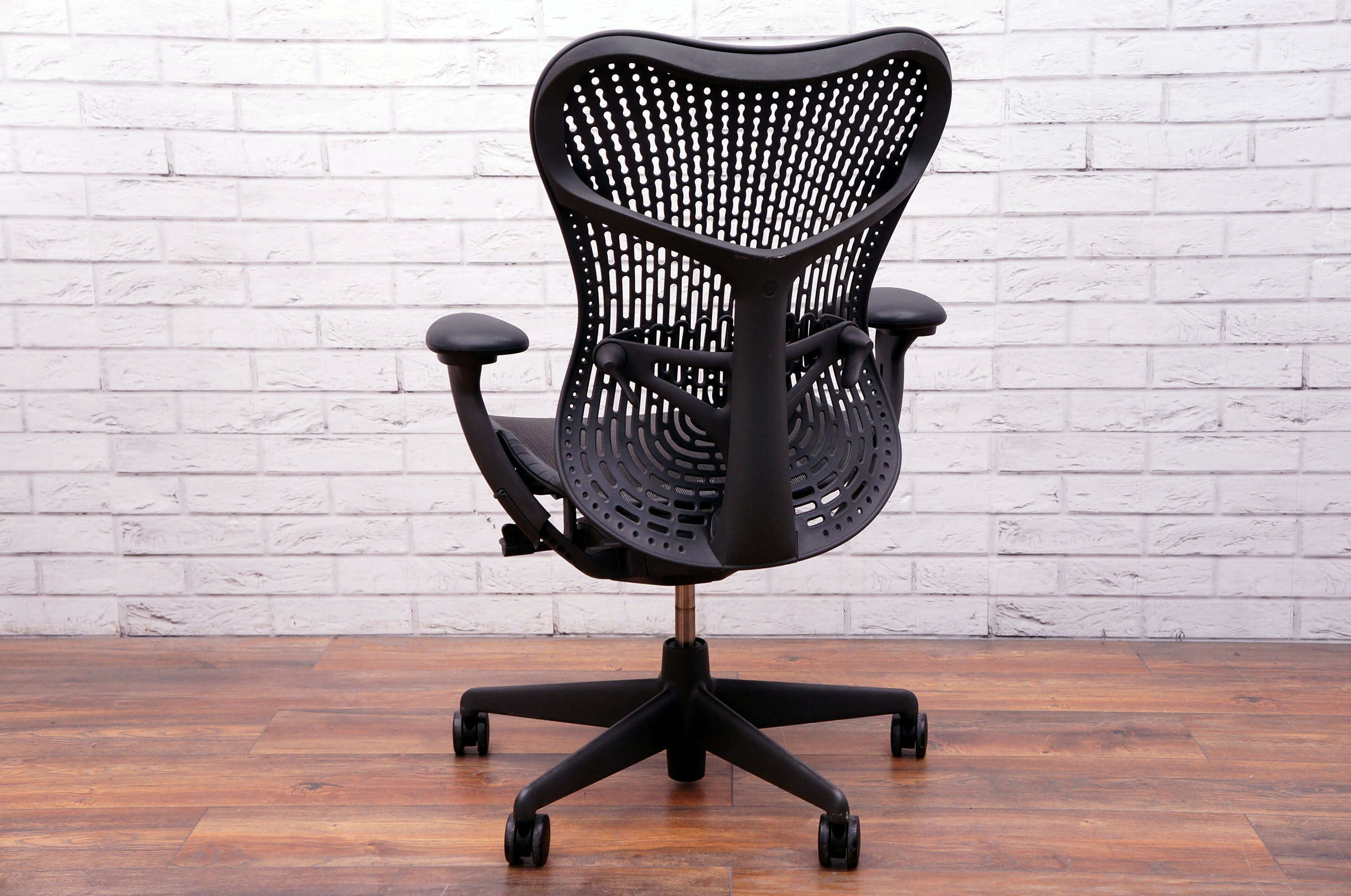 Herman Miller Mirra 2 Chair Office Resale