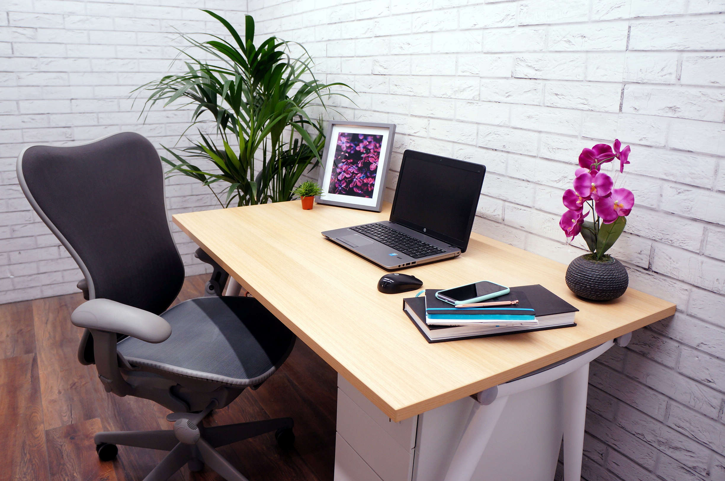 Merino By Nucraft Furniture Grey Office Furniture Interior