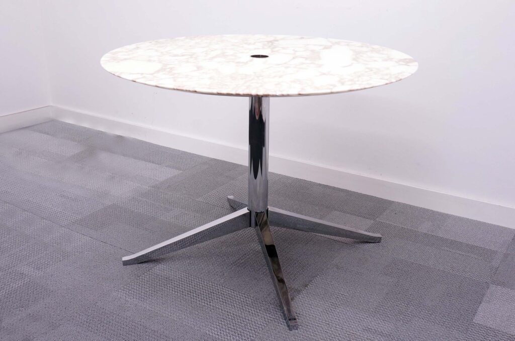 Florence Knoll Table