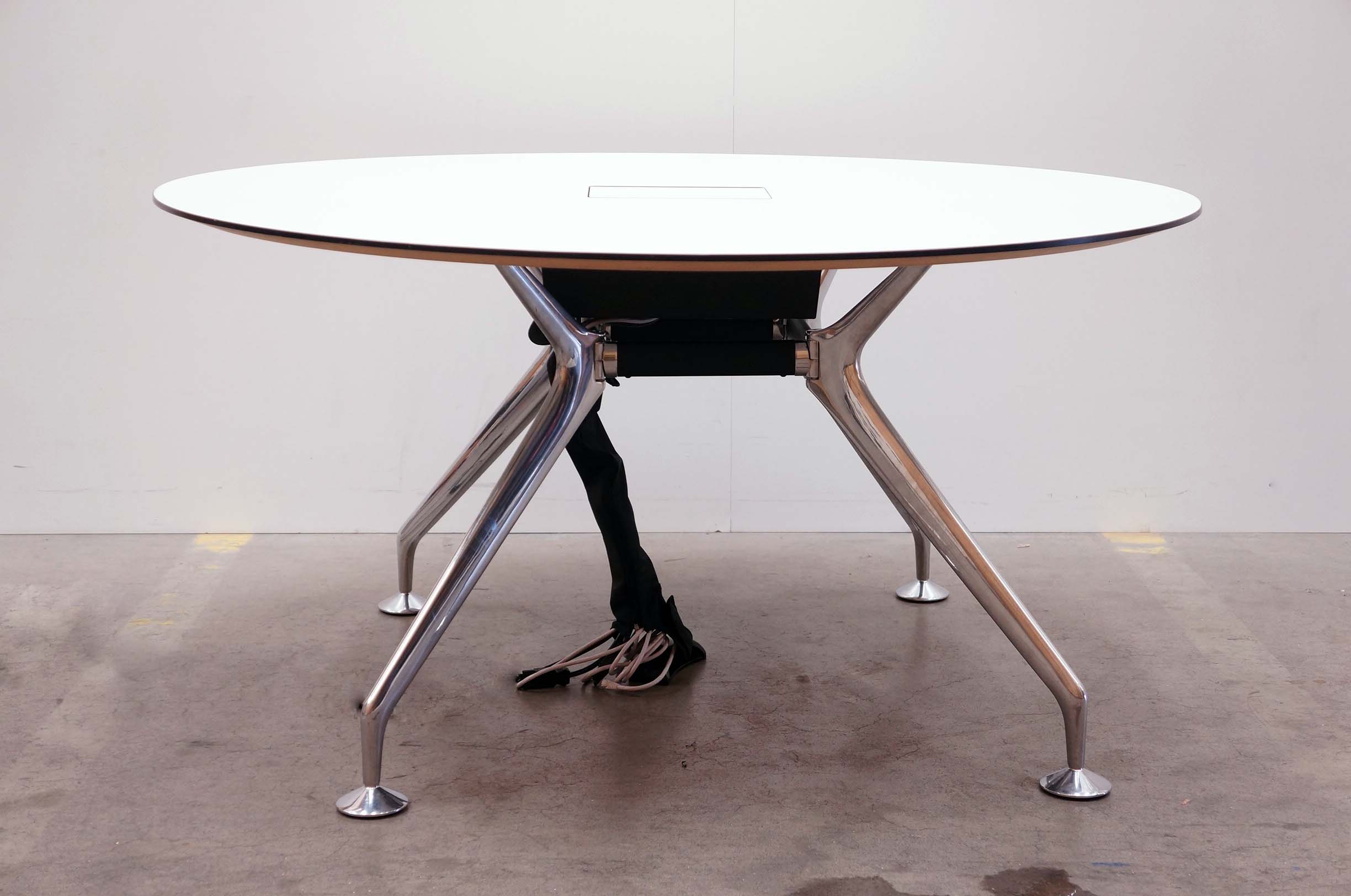 1400mm Round Meeting Table With Power Office Resale