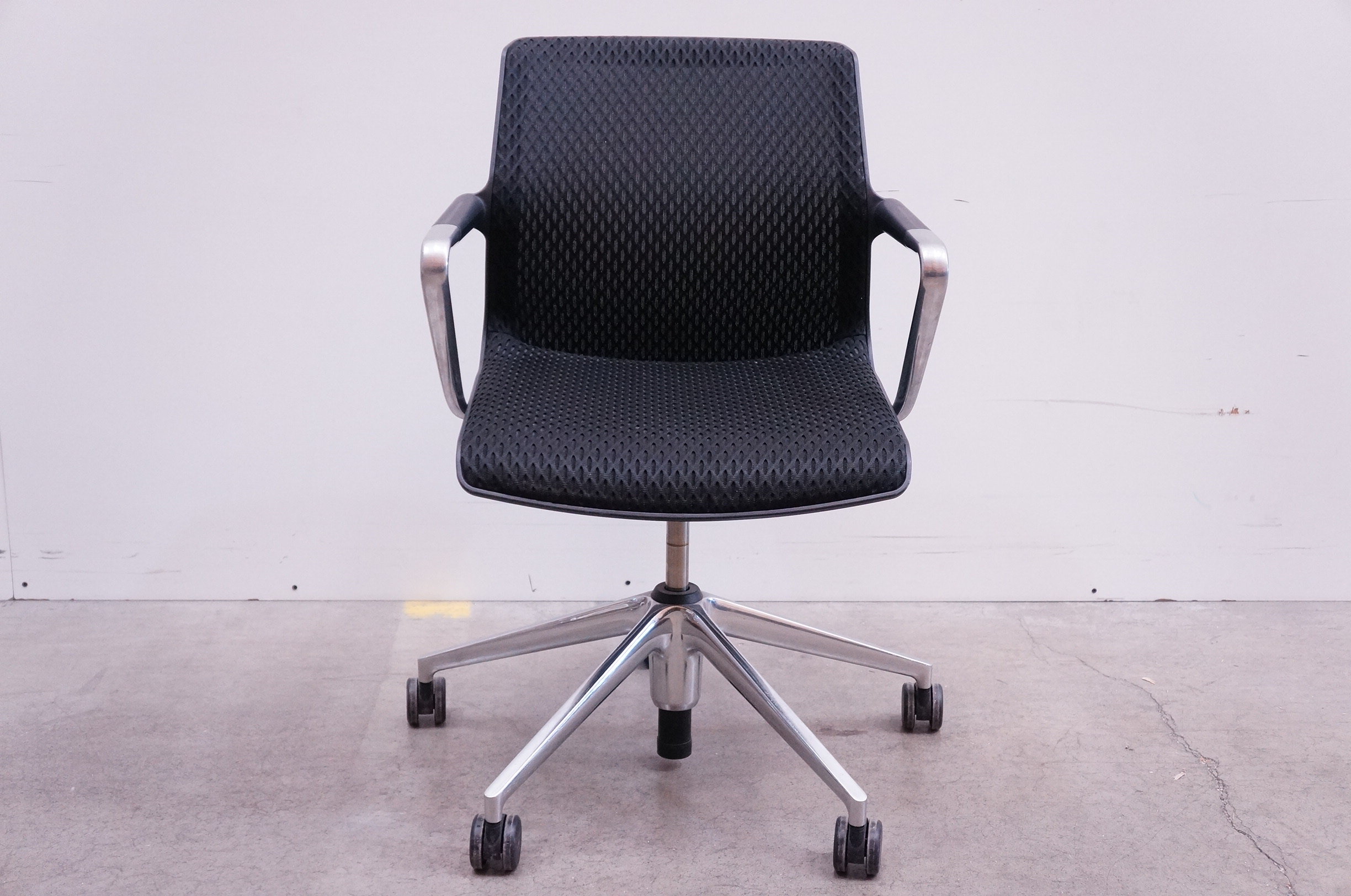 Vitra Unix Mesh BoardroomChair In Black Office Resale