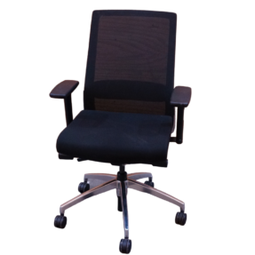 Mobili Office Nero Task Chair in Black on White Background