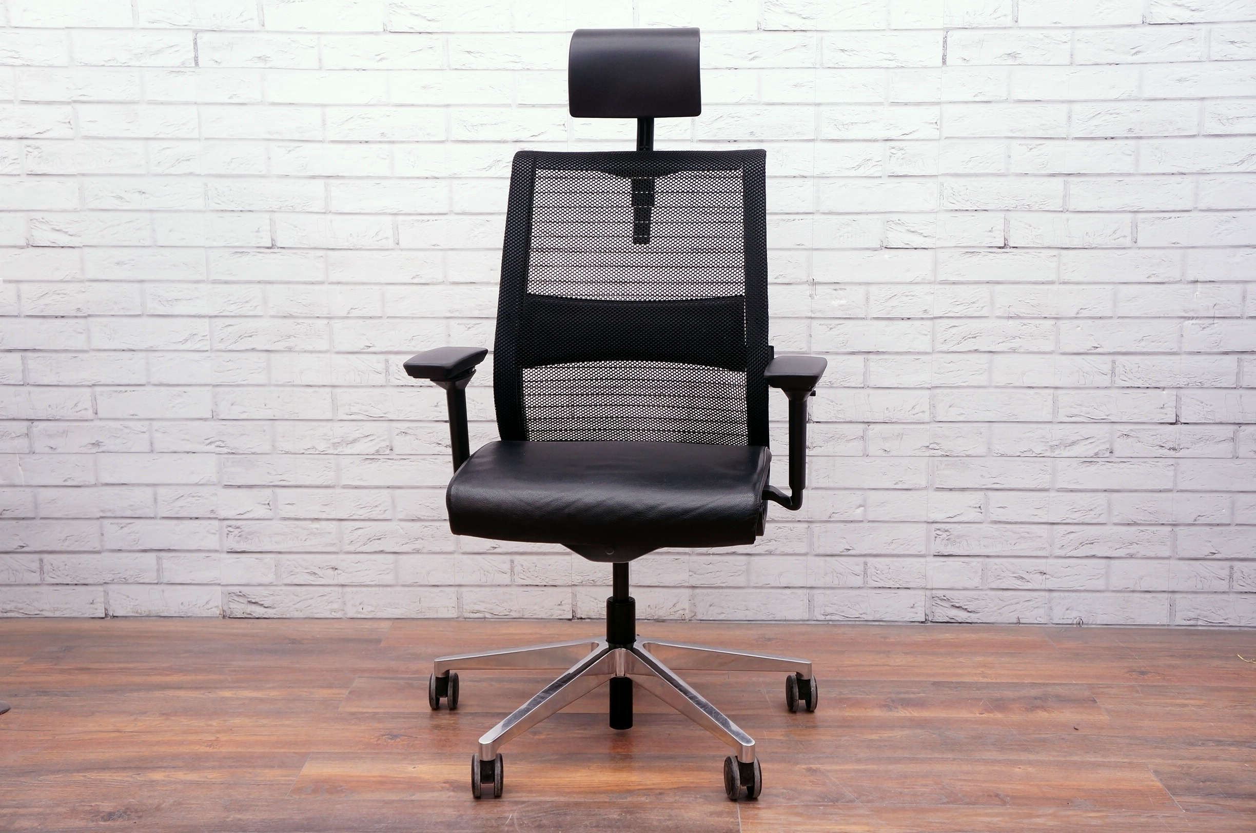 Tarance chair shop