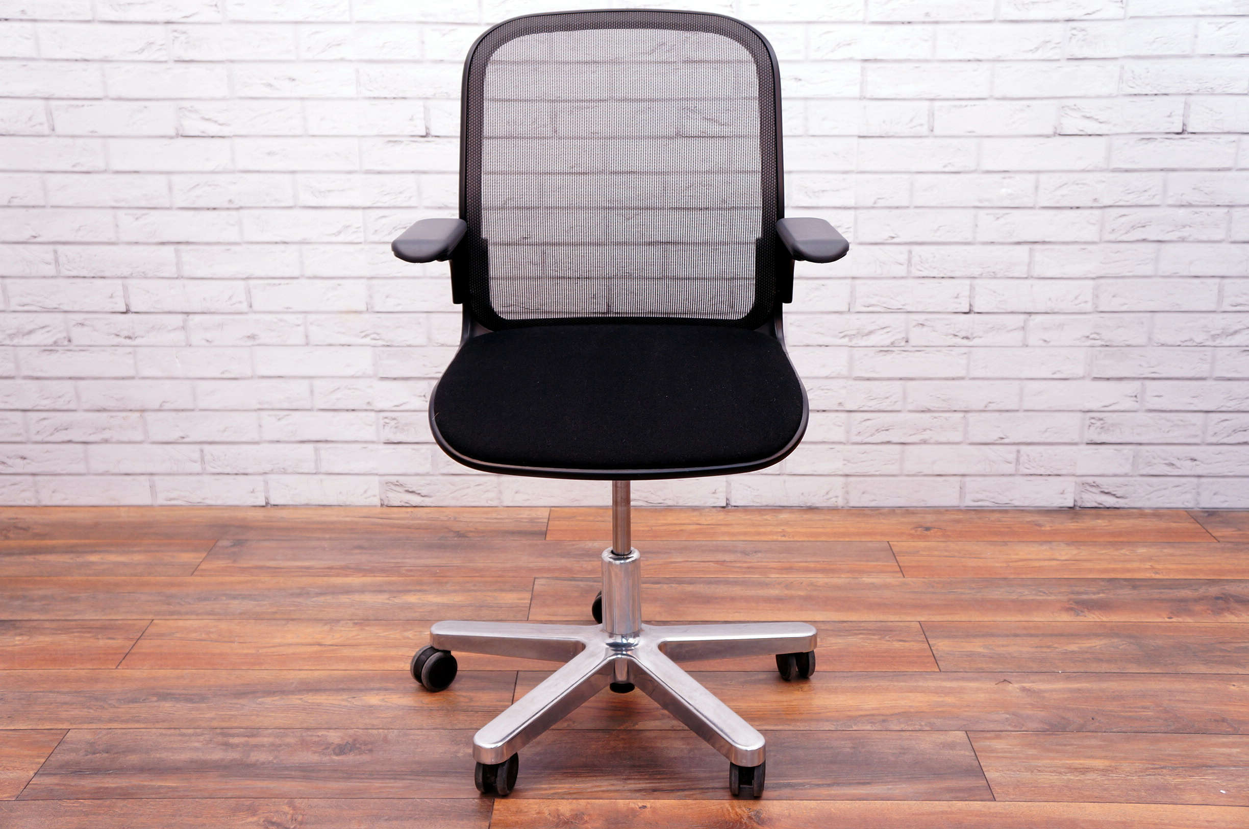 Icf cloud task shop chair