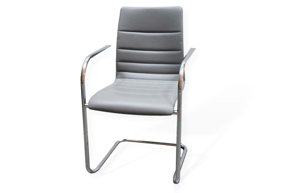 Brunner Fina Quilt Meeting Chair In Grey