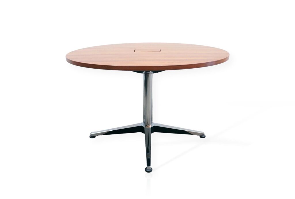 900mm Round Meeting Table In Chrome & Walnut
