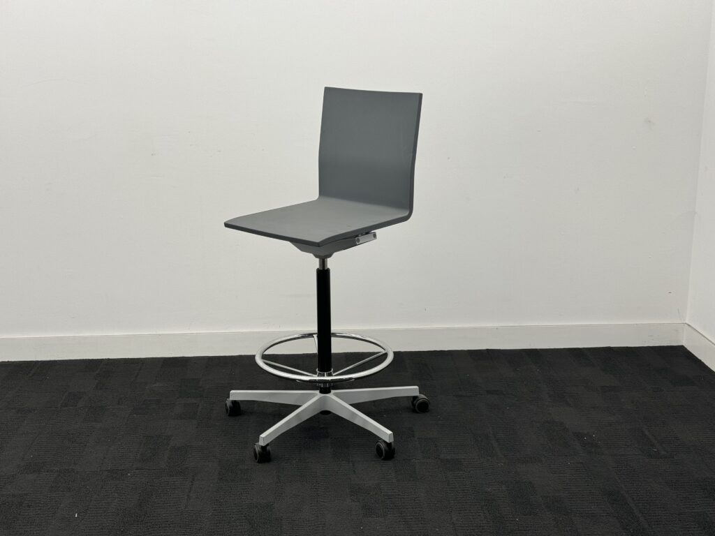 Vitra Maarten Draughtsman Stool
