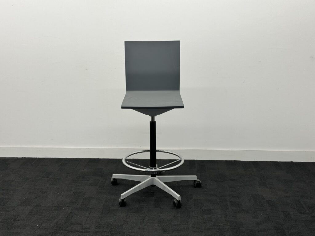 Vitra Maarten Draughtsman Stool