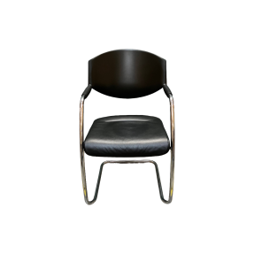 Giroflex 16 Meeting Chair Non Padded Back Black Chrome